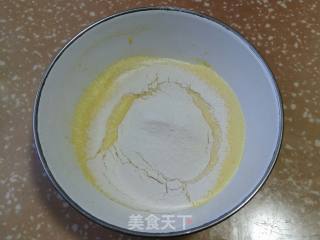 蓝莓肉松蛋糕卷的做法步骤：4