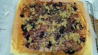 蓝莓肉松蛋糕卷的做法步骤：12