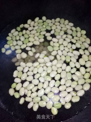 香椿炒胡豆的做法步骤：2