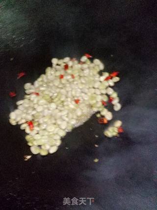 香椿炒胡豆的做法步骤：6