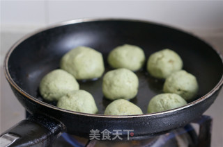 野香芹青团的做法步骤：6