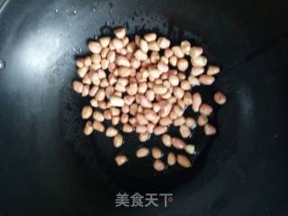 糖醋花生拌苦菊的做法步骤：2