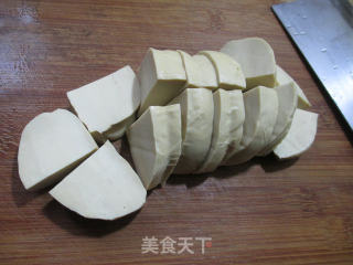 鲜素鸡烧五花肉的做法步骤：2