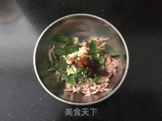 麻辣薄荷鸡丝的做法步骤：8