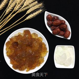 冰糖红枣炖桃胶的做法步骤：3