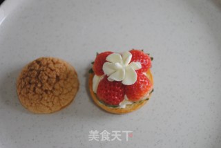草莓酥皮大泡芙的做法步骤：14