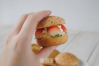草莓酥皮大泡芙的做法步骤：16