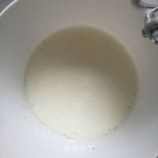 六寸戚风蛋糕的做法步骤：7