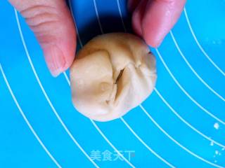 桃花酥的做法步骤：5
