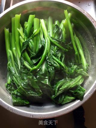 上汤菜心的做法步骤：9