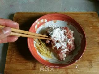 春芽菜炒肉丝的做法步骤：3