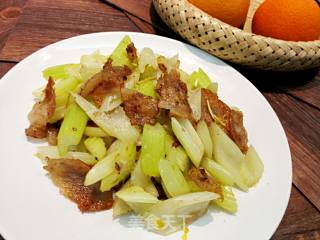 西芹咸肉的做法步骤：4