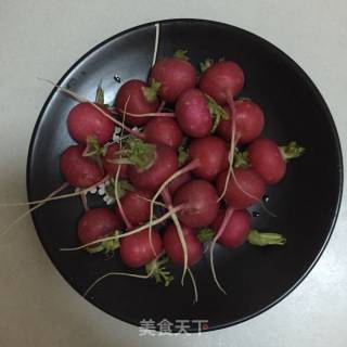 糖醋樱桃萝卜的做法步骤：1