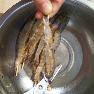 蒜蓉烤虾的做法步骤：9