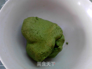 芝麻茼蒿青团的做法步骤：4