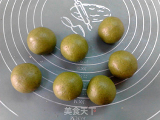 芝麻茼蒿青团的做法步骤：7