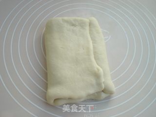 豆沙荷花酥的做法步骤：3