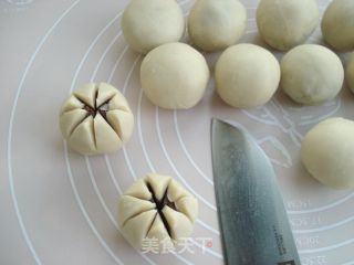 豆沙荷花酥的做法步骤：7