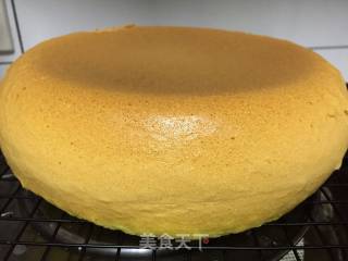 电饭锅版戚风蛋糕的做法步骤：18