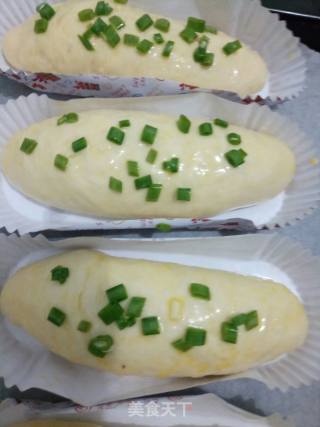 肉松芝士沙拉面包的做法步骤：13
