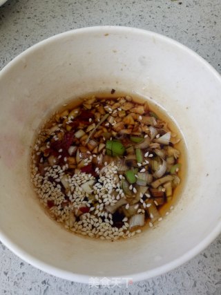 萝卜缨拌腐竹的做法步骤：10