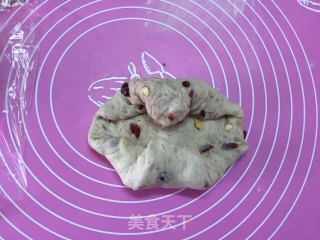 香蕉全麦果仁软欧的做法步骤：10