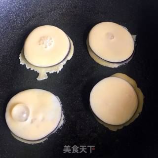 宝宝茄子蛋饼的做法步骤：7