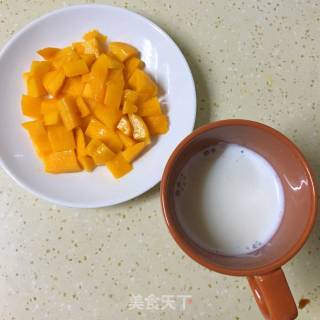 牛奶香芒桃胶的做法步骤：3