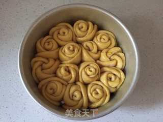 玫瑰花面包的做法步骤：10
