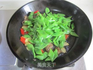 牛肉炒四季豆的做法步骤：8