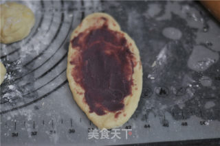 紫薯红豆卷面包花的做法步骤：7