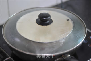 抹茶红豆麻薯夹心软欧包的做法步骤：2
