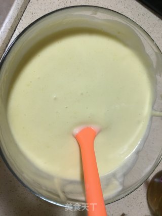 鸟语花香 彩绘蛋糕卷的做法步骤：9