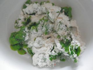 榆钱饼的做法步骤：3