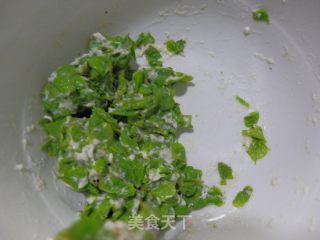 榆钱饼的做法步骤：4
