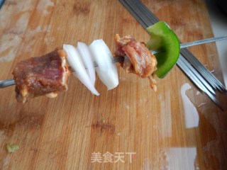 孜然烤羊肉串的做法步骤：8