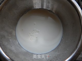 牛奶布丁的做法步骤：2