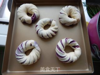 紫薯面包卷的做法步骤：16