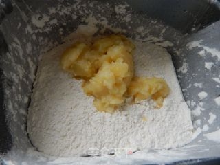 土豆泥小餐包的做法步骤：2
