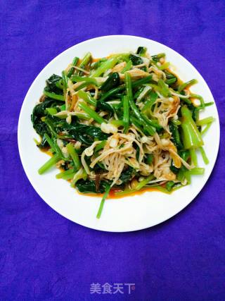 春菠菜凉拌金针菇~辣菠菜拌金针菇的做法步骤：4