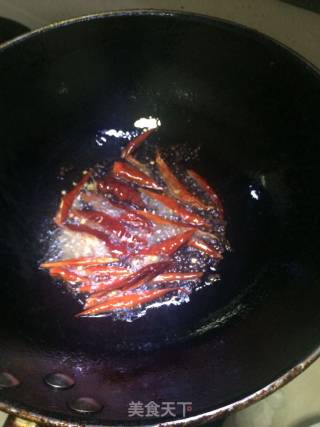 炝拌干豆腐的做法步骤：5