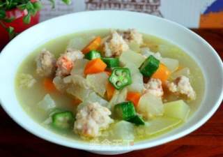 蔬菜汤汆虾肉丸的做法步骤：1