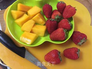 草莓/芒果水果班戟可丽饼的做法步骤：12