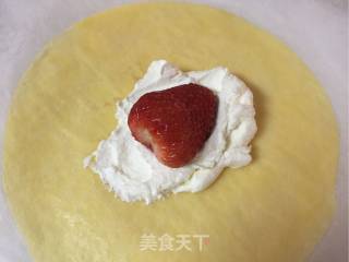 草莓/芒果水果班戟可丽饼的做法步骤：14