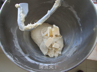 草莓夹心牛奶面包的做法步骤：4