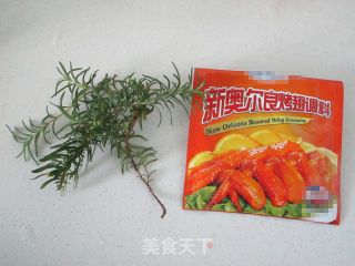迷迭香土豆烤鸡腿的做法步骤：2
