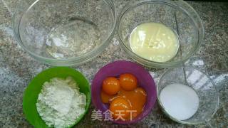 枇杷果酱波点蛋糕卷的做法步骤：1