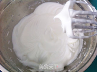 卡仕达南瓜戚风卷的做法步骤：9