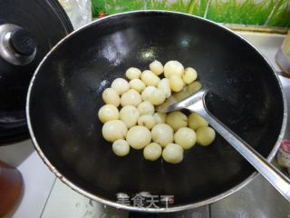 红烧小土豆的做法步骤：5