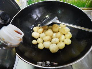 红烧小土豆的做法步骤：7